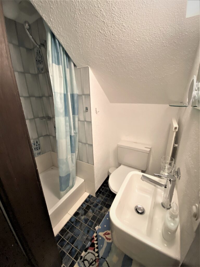 mf27526494.jpeg-scaled